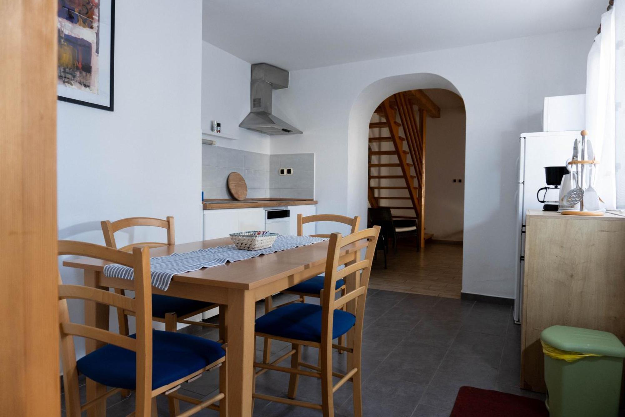 Apartment Deborah Krnica Luaran gambar
